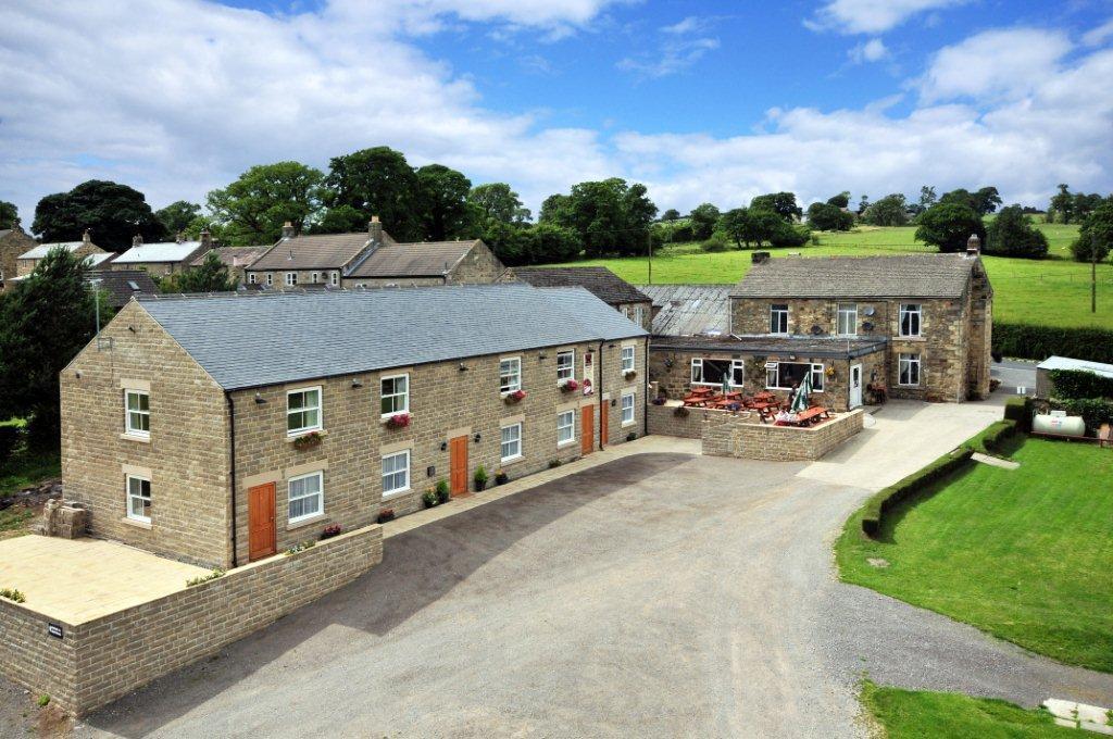 Black Swan Inn Masham Exterior photo